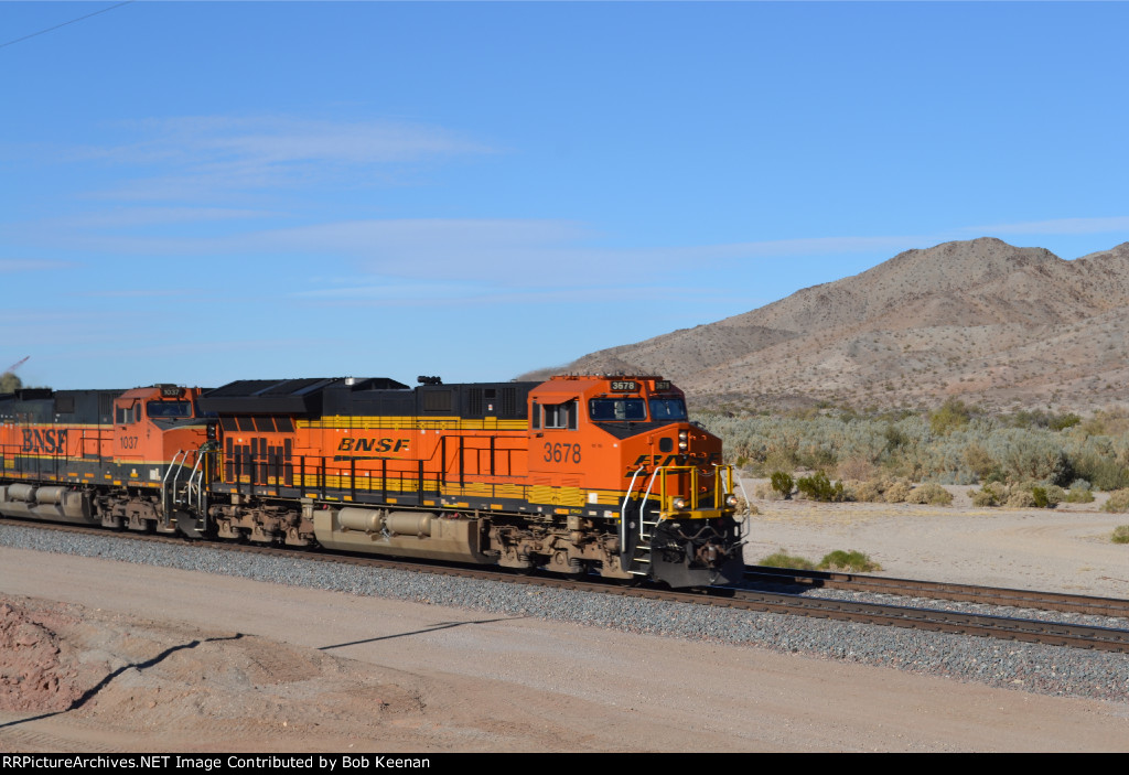 BNSF 3678